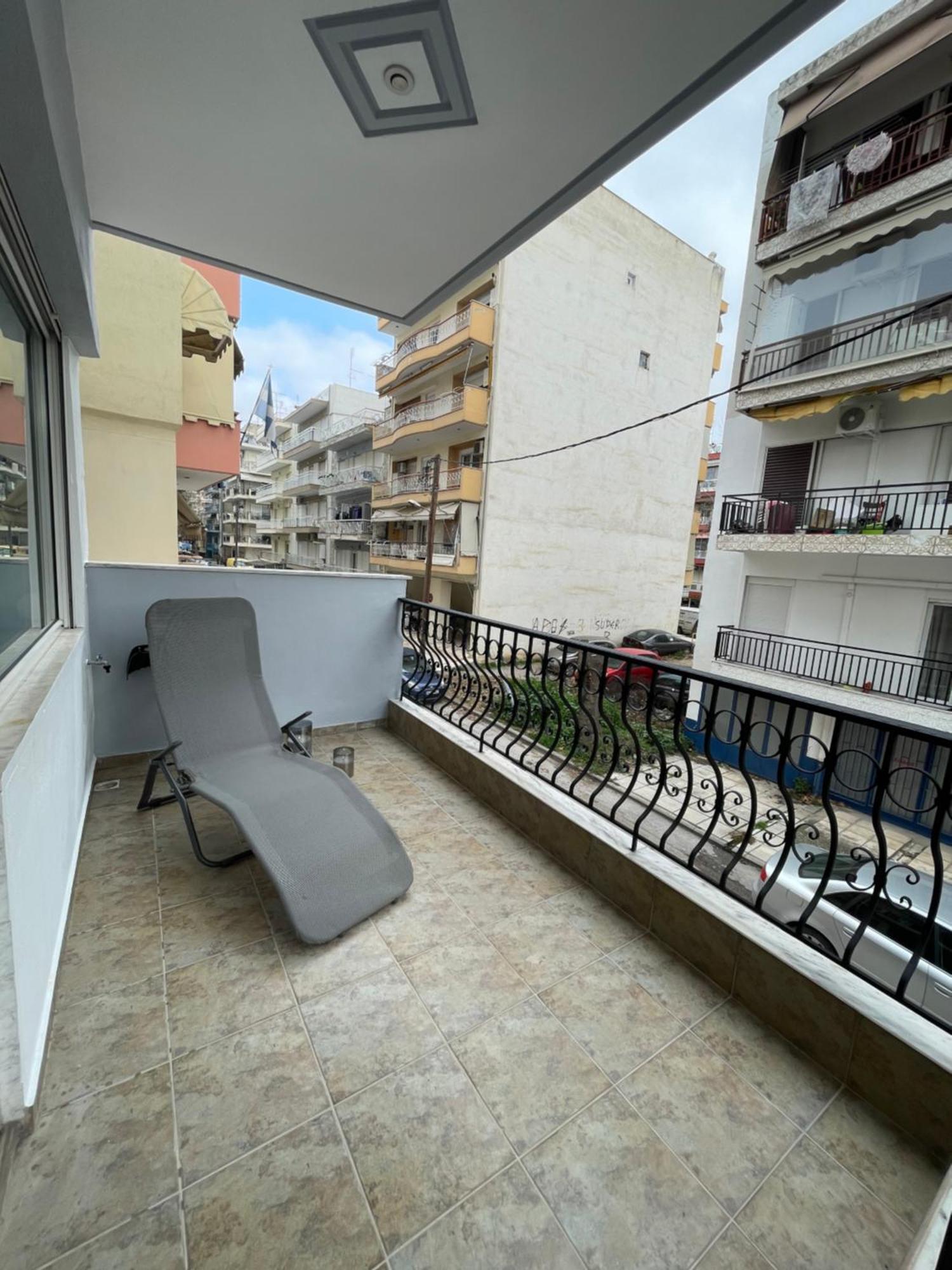 Business Flat Stavroupoli Apartment Tesalonika Bagian luar foto