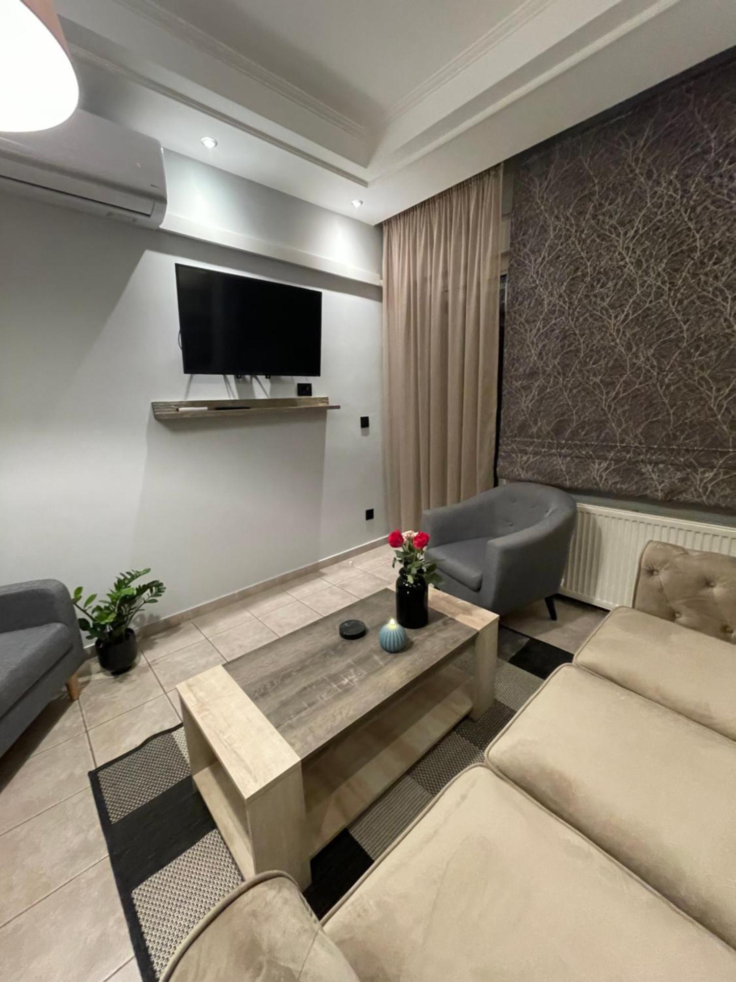 Business Flat Stavroupoli Apartment Tesalonika Bagian luar foto