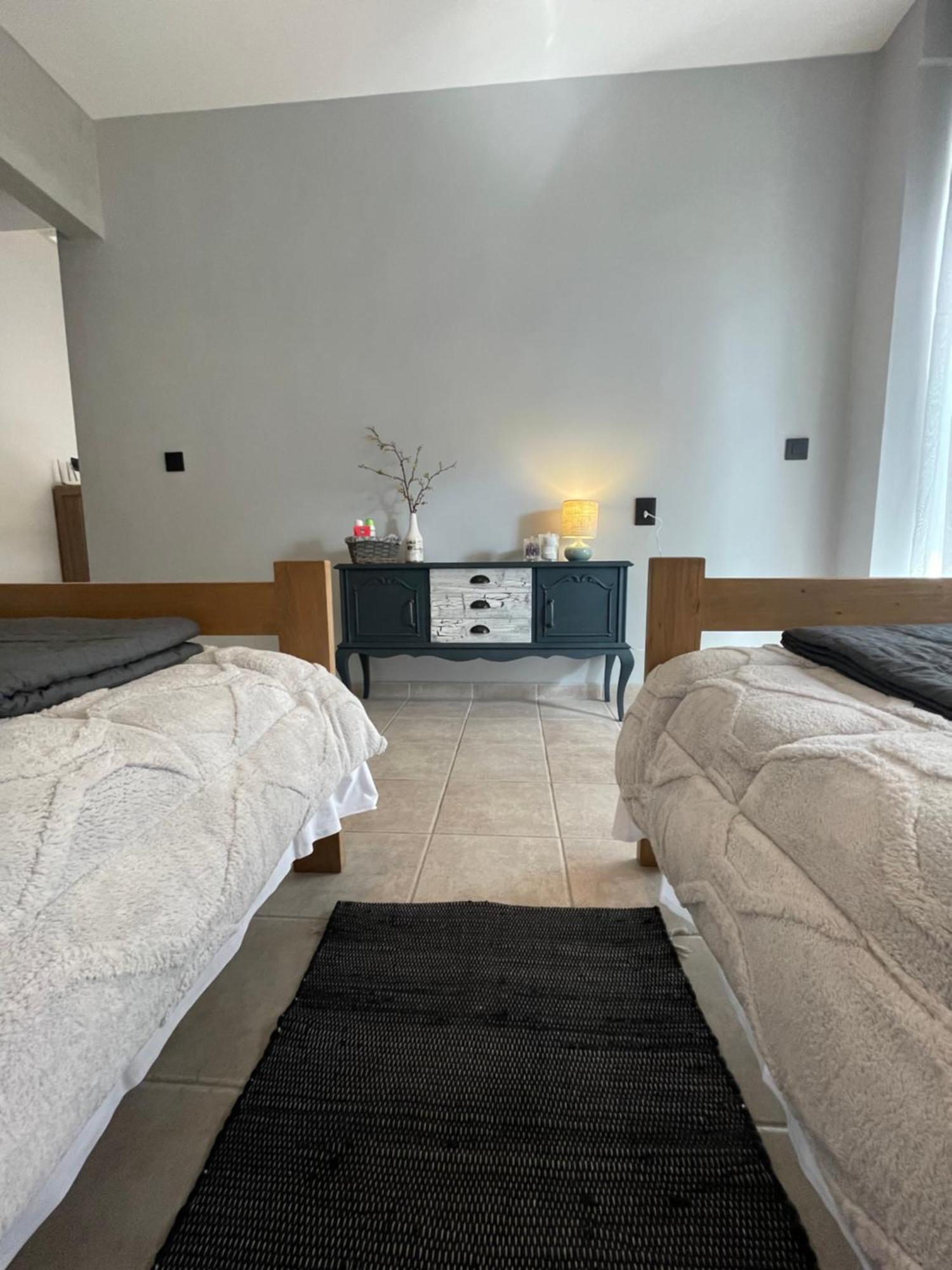 Business Flat Stavroupoli Apartment Tesalonika Bagian luar foto